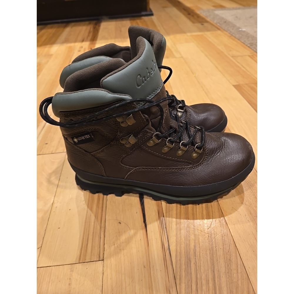 Cabela's Women's Gore-Tex Vibram Sole Hiking Boots Size 10